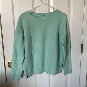 American Eagle pullover